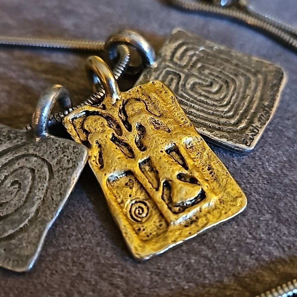 CHICO'S Long Snake Chain Spiral Greek Ties That Bind Charm Pendant Necklace - Picture 6 of 8
